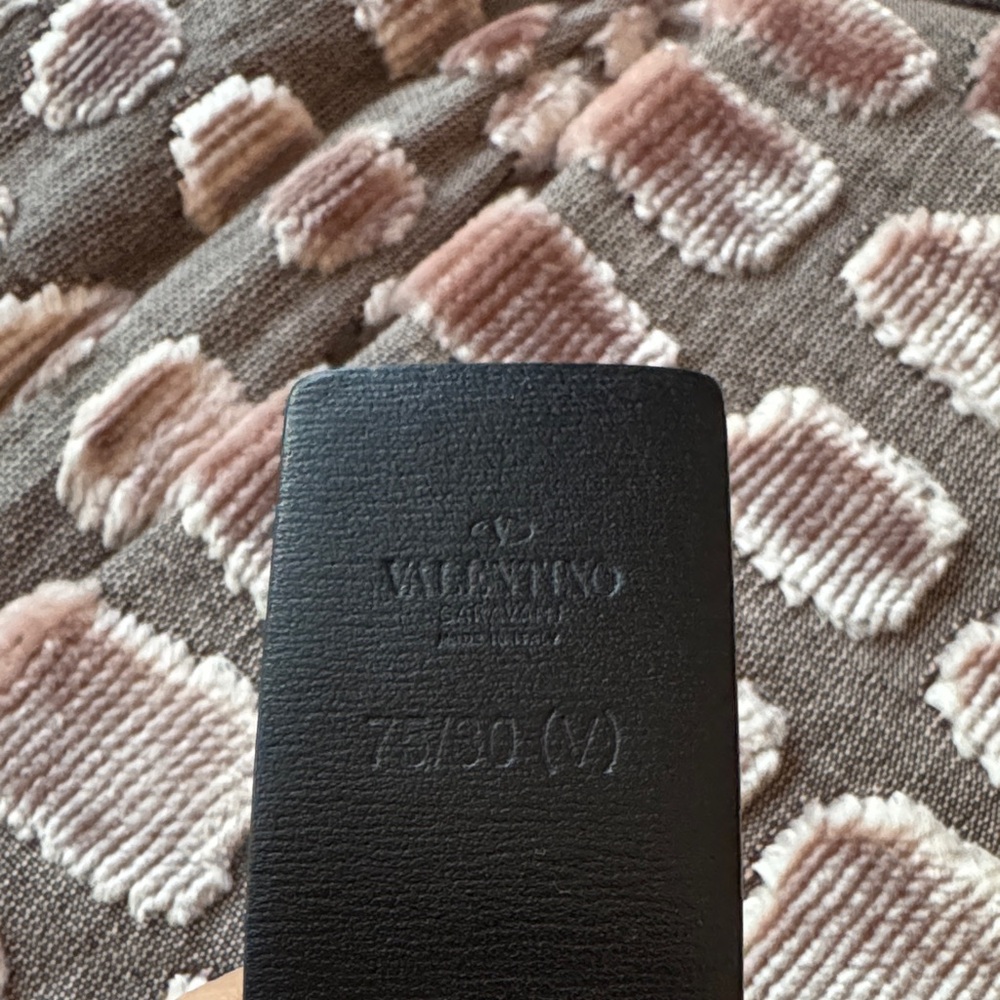 Valentino Reversible Belt - Picture 2 of 2